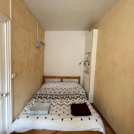 2 Pieces Au Centre *